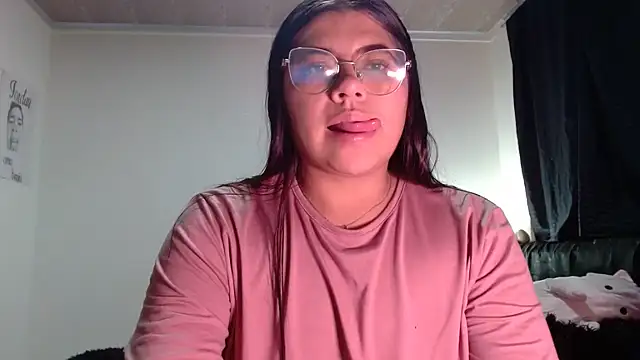 Kimmy_kimmy_ stripchat live cam model
