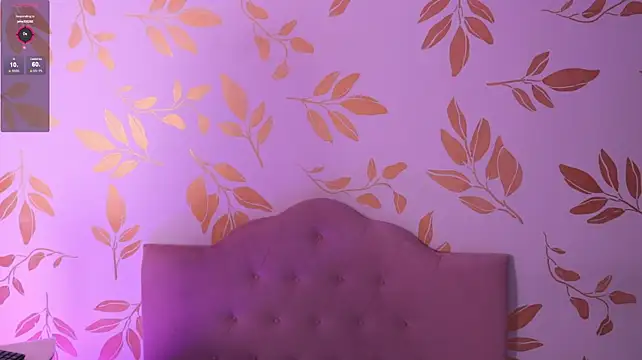 alix_bay stripchat live cam model