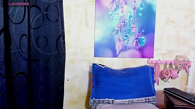 Lauren_Hills069 stripchat live cam model
