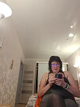 LaliaMia stripchat live cam model