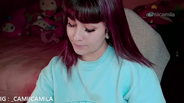 Renooh stripchat live cam model