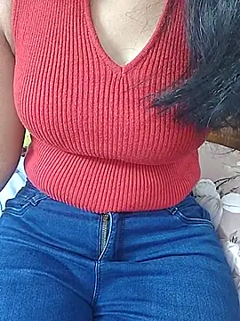 Diyatamil stripchat live cam model