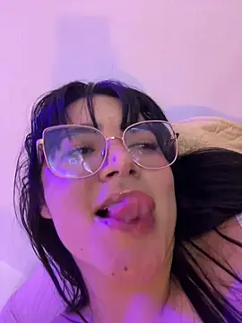Lia_flowers stripchat live cam model