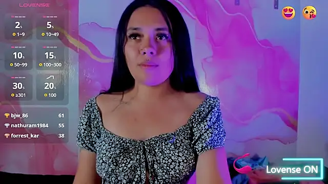 hellenngp stripchat live cam model