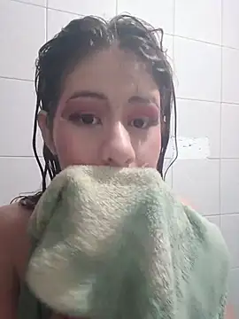 luminova021 stripchat live cam model