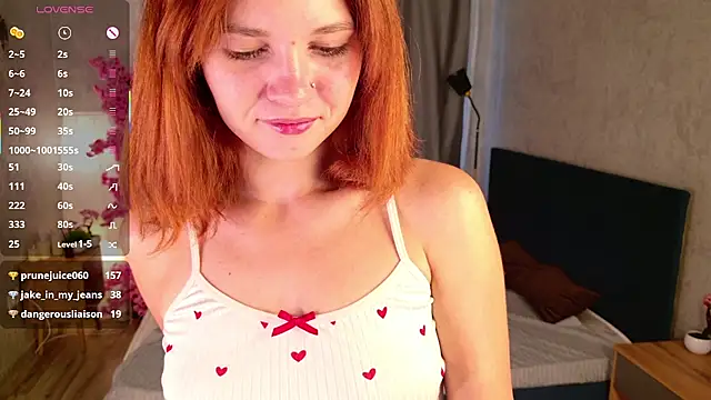 little_poetryyy stripchat live cam model