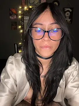 Kattze_ stripchat live cam model