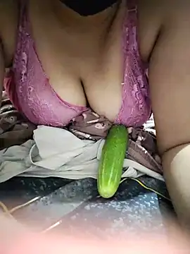 Suhana_Bhabhi stripchat live cam model