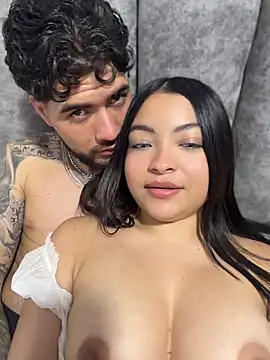 AlanaRamosss stripchat live cam model