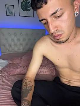 BIJOU_SECRET stripchat live cam model