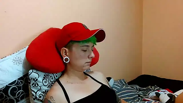tomboyblue stripchat live cam model