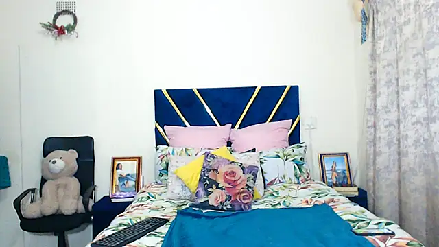 veronica1xxx stripchat live cam model