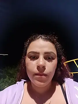 Mommy-Hot stripchat live cam model