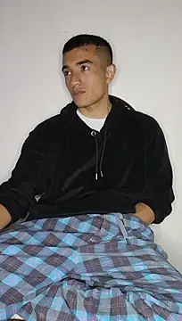 Thick_Cock stripchat live cam model