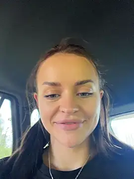 AngelinaTeller stripchat live cam model