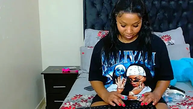 Babysex32 stripchat live cam model