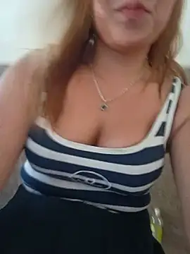 Zenny9 stripchat live cam model
