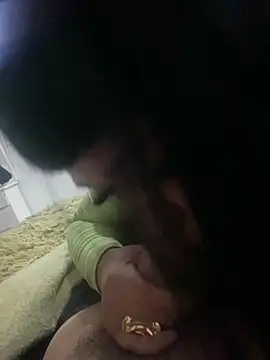 luluuofic stripchat live cam model