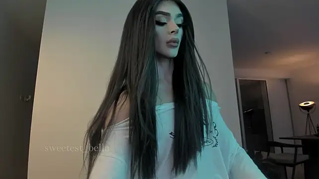 sweetest_bella stripchat live cam model