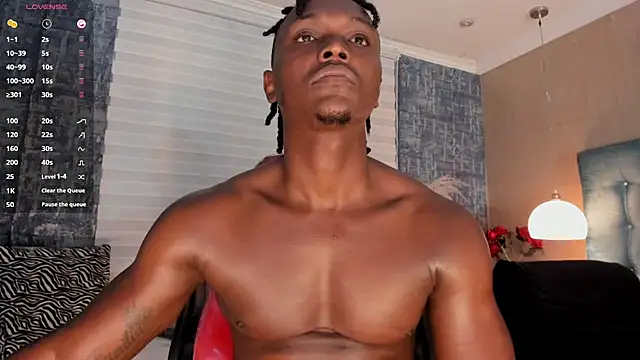 DannSmmith stripchat live cam model