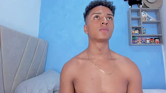 MagnusKing_ stripchat live cam model