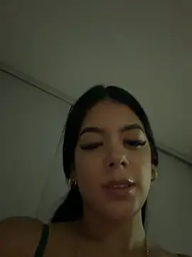 Emilybenson1 stripchat live cam model