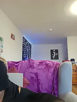 -Jeany- stripchat live cam model