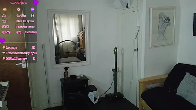 Dilfcam101 stripchat live cam model