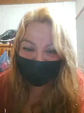 tuhardsexy stripchat live cam model