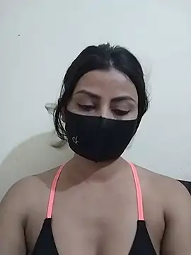 SAPNA-LOVEE stripchat live cam model