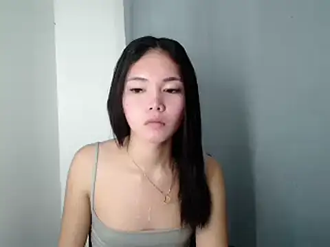 Urmiss_lovely stripchat live cam model