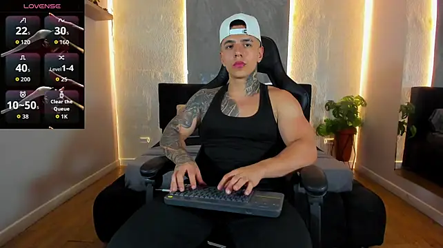 SalvatoreDmore stripchat live cam model