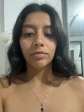 BrittanyDiaz stripchat live cam model