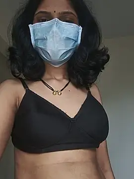 Shivani2002 stripchat live cam model