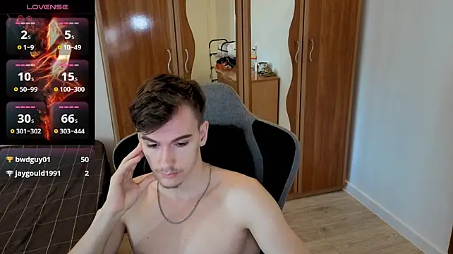 BradyFlint stripchat live cam model