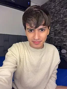 Naim_TheKing stripchat live cam model