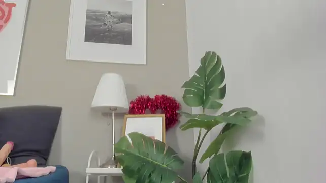 Scarleet_DH stripchat live cam model