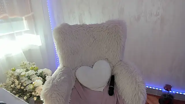 ElisaBaxter stripchat live cam model