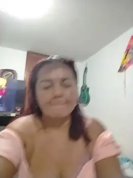 KarinaAlonso stripchat live cam model