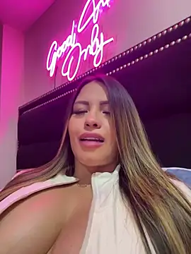sexyyykloee stripchat live cam model