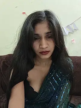 Naughty_Kiara_ stripchat live cam model