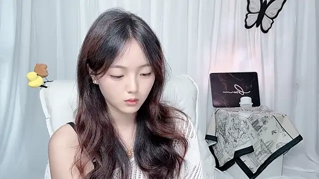 wenwen8888 stripchat live cam model