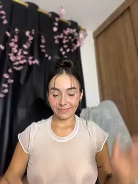 ScarletDarkMuse stripchat live cam model