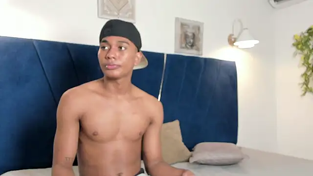An_fox23 stripchat live cam model