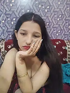 Queen_Rosyy stripchat live cam model