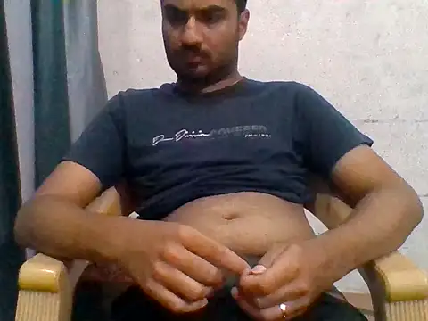 Rooh_afza_22 stripchat live cam model