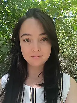 small-cat- stripchat live cam model
