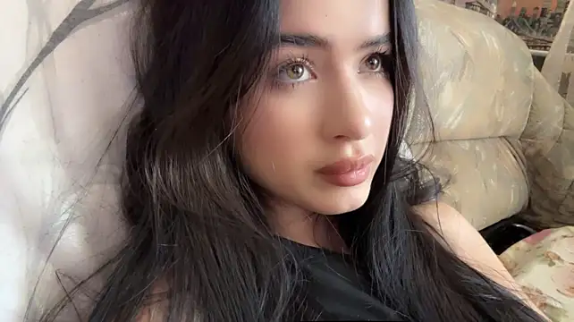 TeganBenek stripchat live cam model