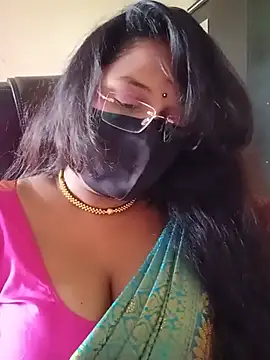 poojag_2 stripchat live cam model