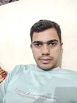 Rohanag123 stripchat live cam model